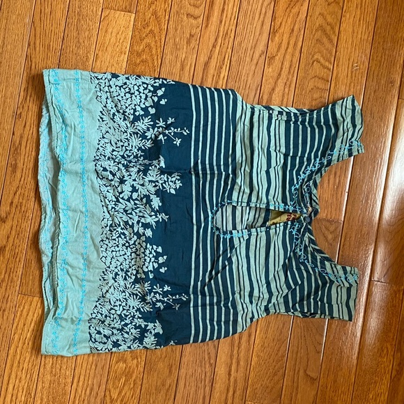 Free People tank size 6 - Picture 2 of 3